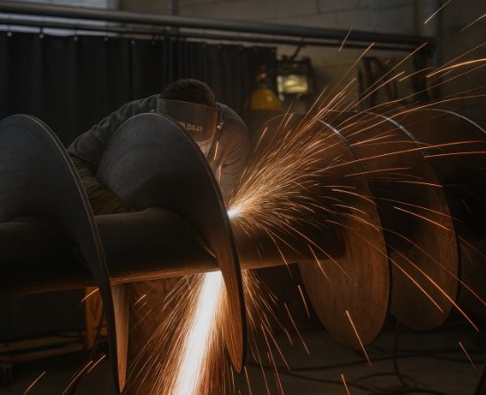 Fabricación de sinfines para pesaje y dosificación en Calafell y resto de Tarragona