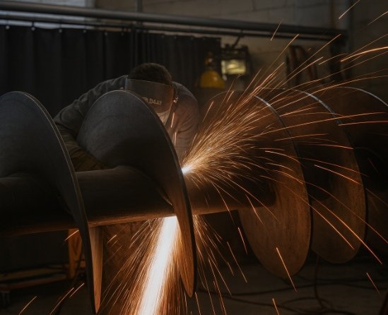 Fabricación según plano o muestra y tolerancias en Burjassot y resto de Valencia Montaje de sinfines y puesta en marcha en Burjassot y resto de Valencia